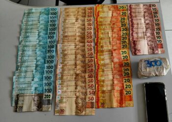 RPA apreende grande quantidade de crack e dinheiro após acompanhamento tático em Paranaguá
