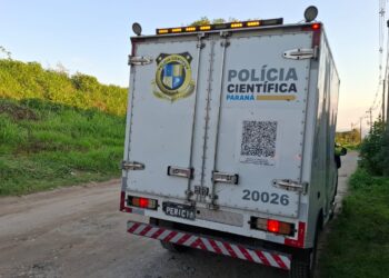 ACHADO MACABRO: Corpo enrolado em saco plástico é encontrado na lateral de um viaduto na BR-277 em Paranaguá