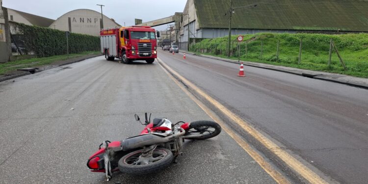 As circunstâncias do acidente estão sendo apuradas pela Polícia Rodoviária Federal