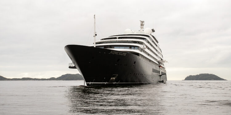 Foto: Claudio Neves/Portos do Paraná