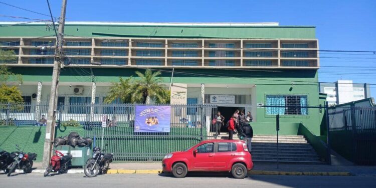 Unespar abre chamamento para doar mais de 100 bens móveis em Paranaguá