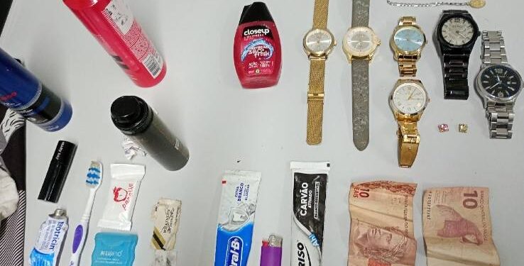 Homem é flagrado pela Guarda Civil Municipal com objetos furtados em Paranaguá 