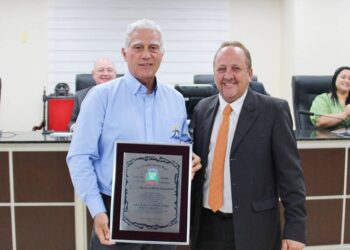 Câmara de Paranaguá homenageia PASA com Título de Honra ao Mérito Empresarial em Sessão Solene