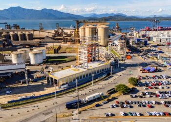 Foto: Claudio Neves/Portos do Paraná