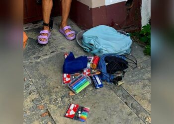 Mulher monitorada por tornozeleira eletrônica é flagrada pela GCM com mercadorias furtadas em Paranaguá