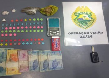 Polícia Militar prende suspeitos e apreende drogas durante ação no centro de Guaratuba