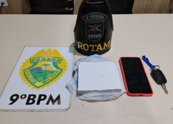 Motorista de aplicativo é flagrado com meio quilo de cocaína na PR-407 em Pontal do Paraná