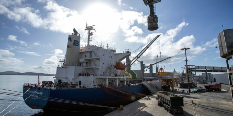 Foto: Claudio Neves/Portos do Paraná