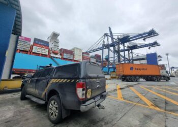 TRÁFICO INTERNACIONAL DE DROGAS: PF deflagra Operação Fundo Falso no Paraná e São Paulo 