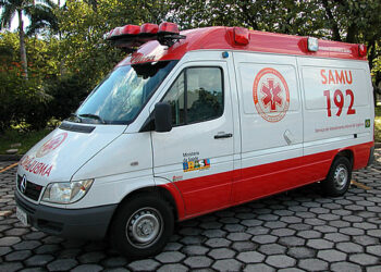 URGENTE: Ambulância do SAMU Litoral é furtada na porta de hospital em Curitiba