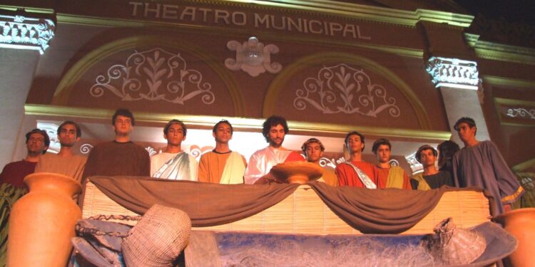 Paixão de Cristo em Antonina - 2009 (Foto: Arquivo/Antonina Viva)