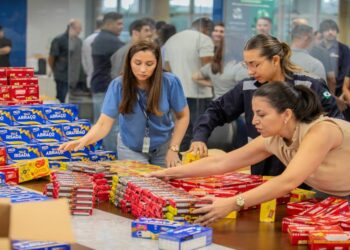 Foto: Claudio Neves/Gcom Portos do Paraná