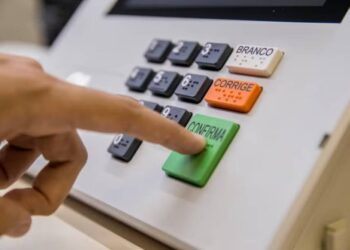 Janela partidária começou e permite troca de partido para deputados que disputarão as eleições de 2026