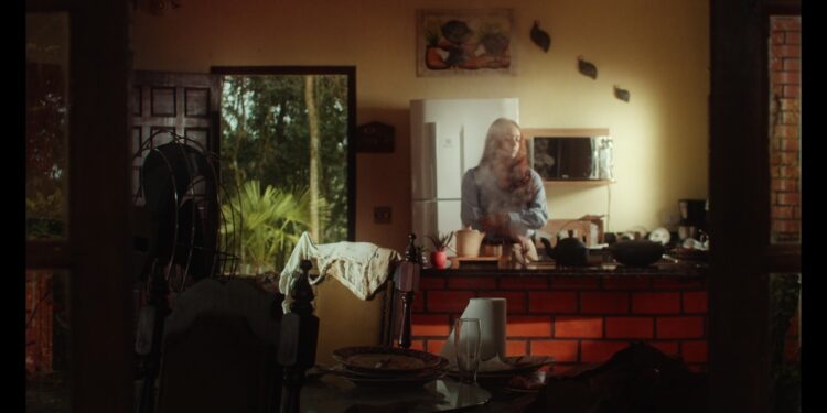 Cena do filme “A Modelo” (Crédito: Divulgação)