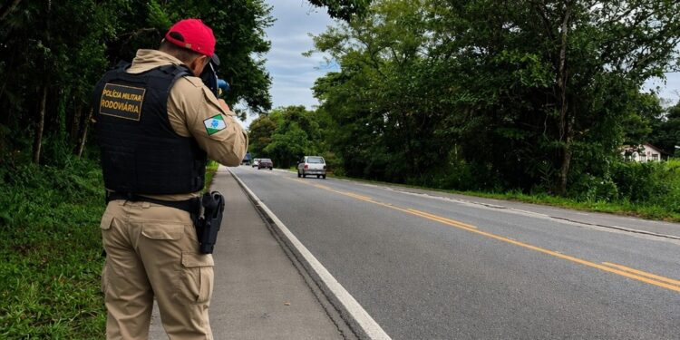 Polícia Militar inicia Operação Tiradentes 2026 nas rodovias estaduais do Paraná