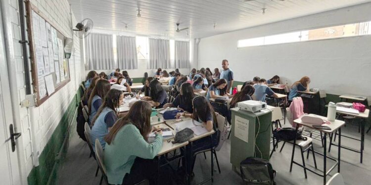 Foto: Núcleo Regional de Educação/Paranaguá