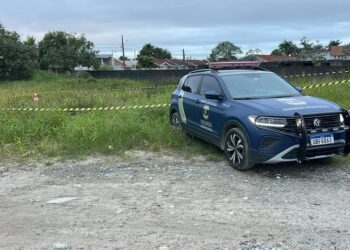 Corpo humano em avançado estado de decomposição é encontrado por catador de recicláveis em Pontal do Paraná
