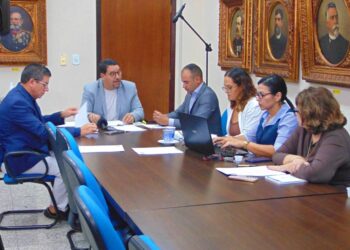 CEI da Saúde realiza 1.ª reunião na Câmara de Paranaguá e define cronograma de trabalho que irá apurar contratos firmados entre o Município e a empresa AGP Saúde