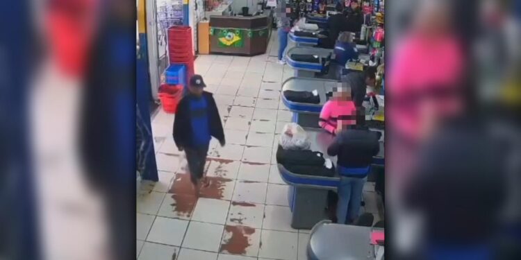 FURTO: Suspeito furta bicicleta com peixes na cestinha em supermercado de Paranaguá