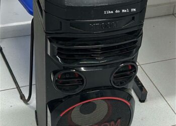 Denúncia de perturbação de sossego termina com homem preso, equipamento de som e papagaio apreendidos pela Polícia Militar em Paranaguá 