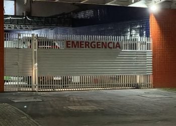 Morre no Hospital Regional do Litoral motociclista envolvido em acidente no Centro Histórico de Paranaguá