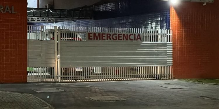 Morre no Hospital Regional do Litoral motociclista envolvido em acidente no Centro Histórico de Paranaguá