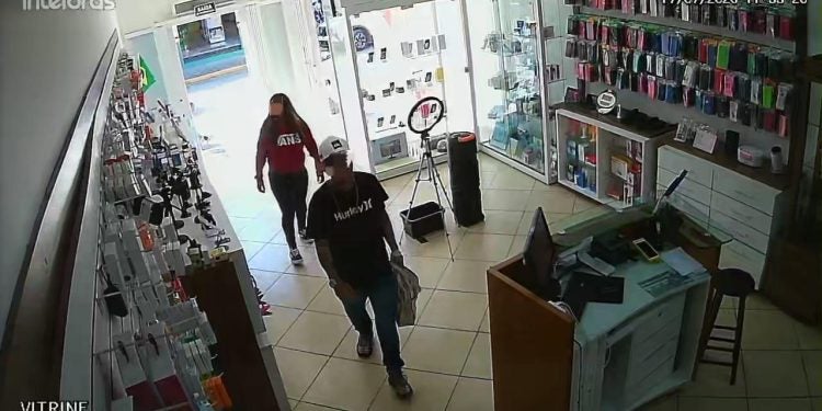 PCPR e PM prendem casal suspeito de furto e recuperam aparelho em Morretes