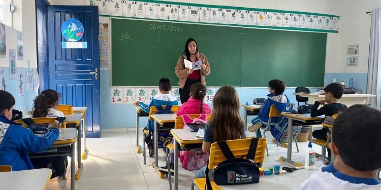 Pequenos aprendizes, grandes cuidados: educação ambiental e bem-estar animal chegam às escolas de Pontal do Paraná