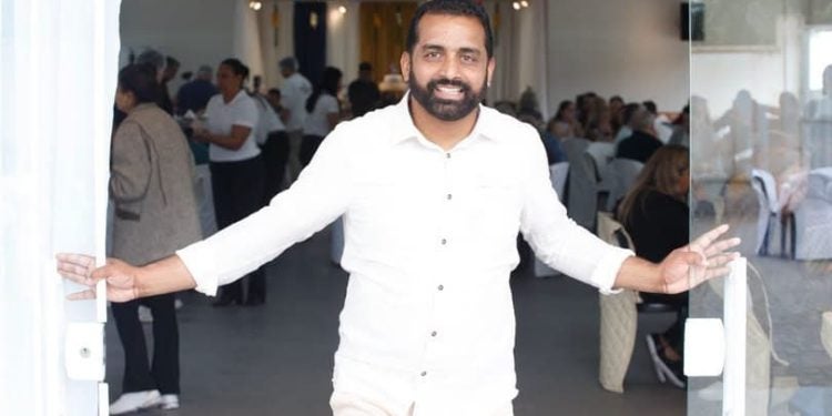 Padre Binu Joseph é preso em Paranaguá após condenação por importunação sexual