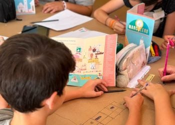 Alunos da rede pública ganham 13 mil cadernos e oficina virtual para preservar o patrimônio parnanguara